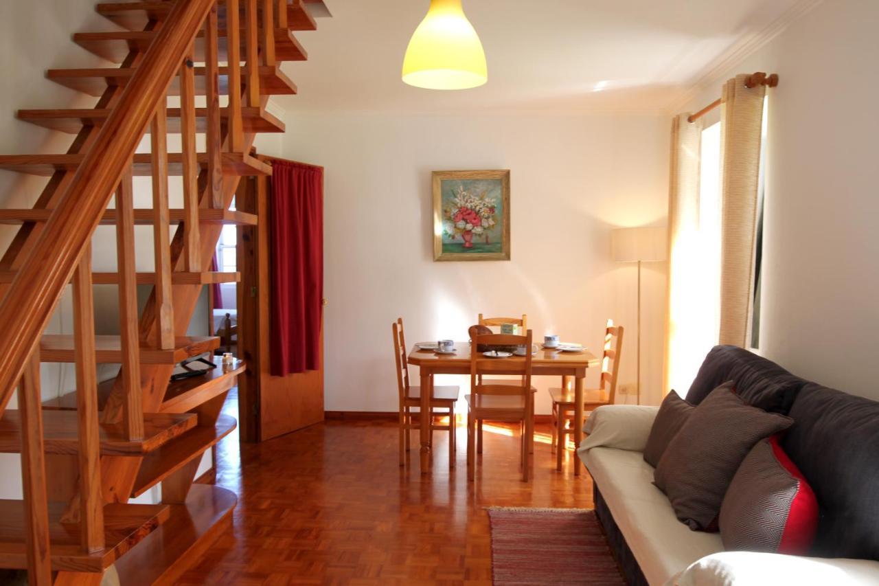 Апартаменты Casas Goulart Canto da Areia Экстерьер фото