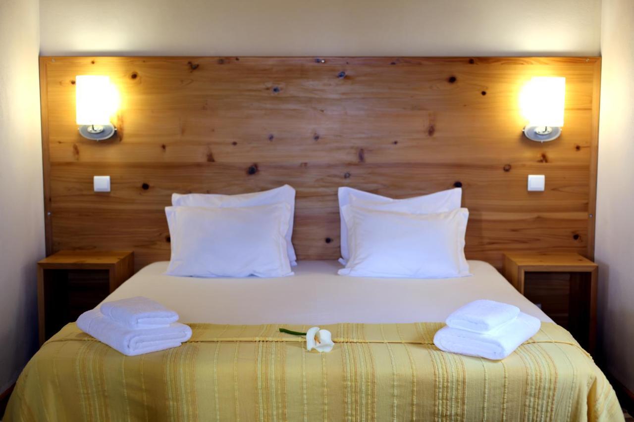 Апартаменты Casas Goulart Canto da Areia Экстерьер фото